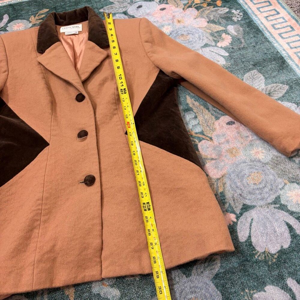 Vintage Urban Wool Blazer Womens 14 Tan Brown Merino l Velvet Trim Button Front - Picture 10 of 13